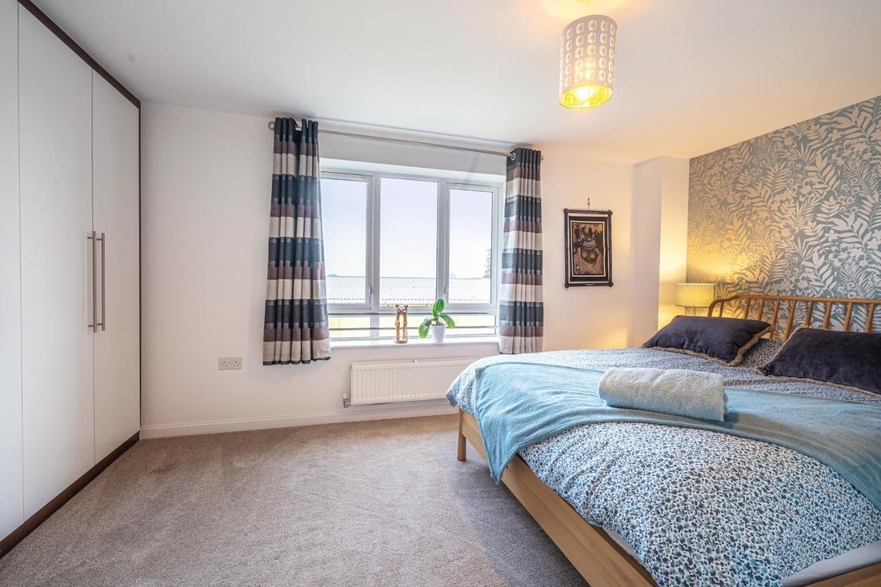 Modern Townhouse - Sleeps Up To 6 Διαμέρισμα Μεϊντενχέντ Εξωτερικό φωτογραφία